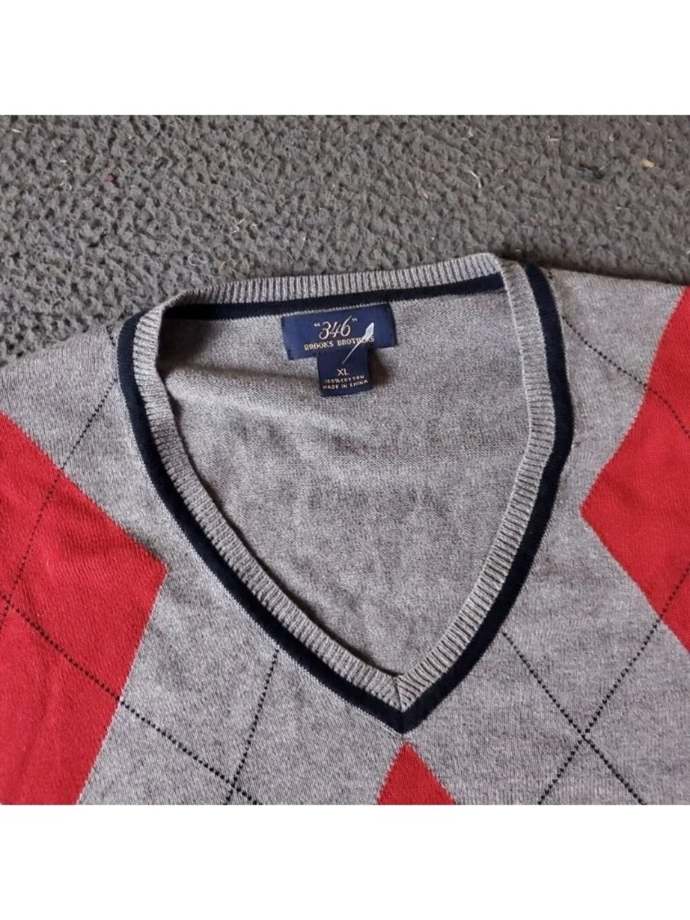 Brooks Brothers 346 Sweater Mens XL Argyle Plaid Gray V Neck Grandpa Cotton
